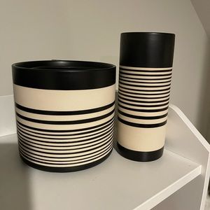 Striped planter